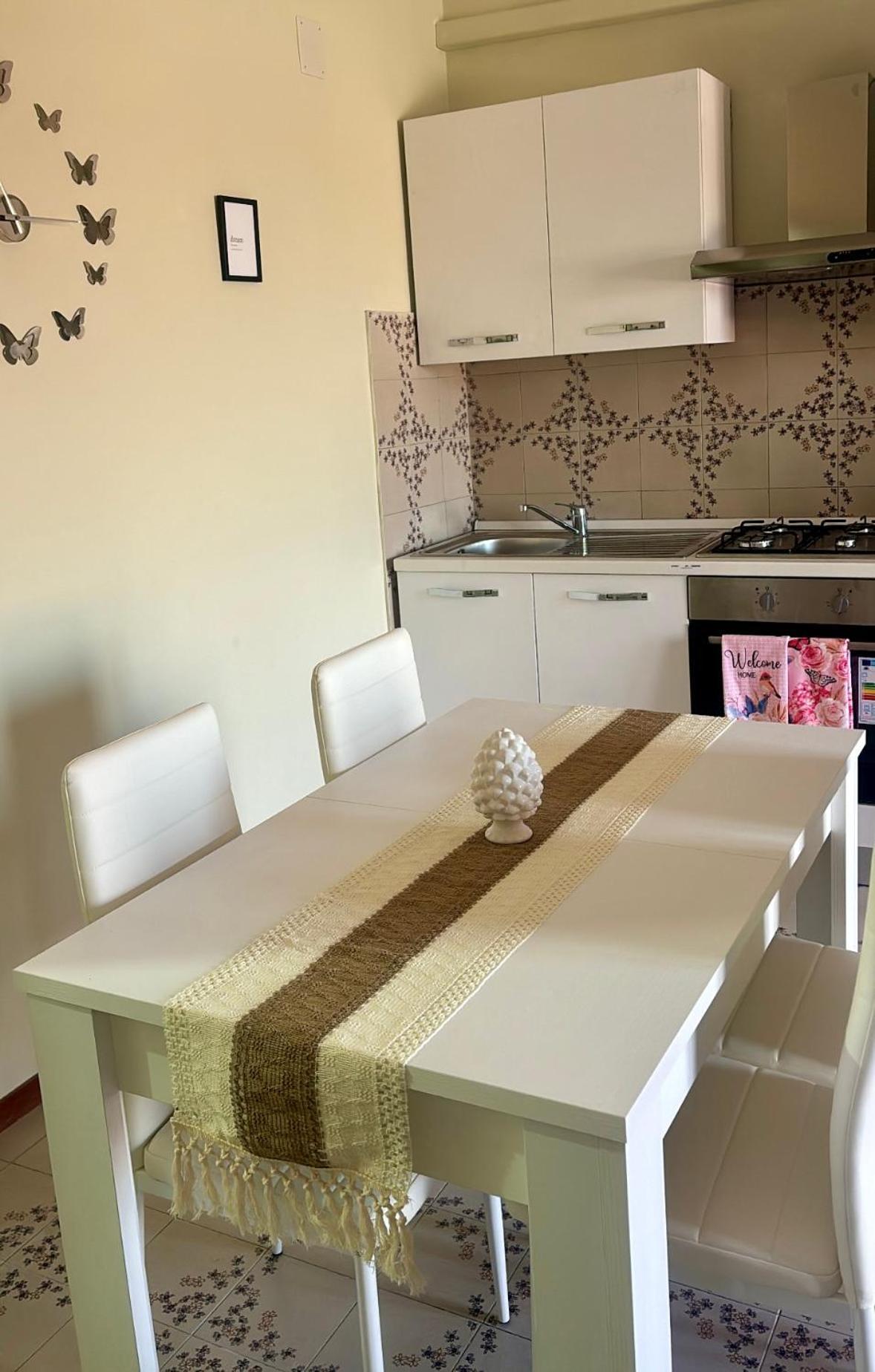 Appartamento Giardini Naxos Butterflies Home Schiso Екстериор снимка