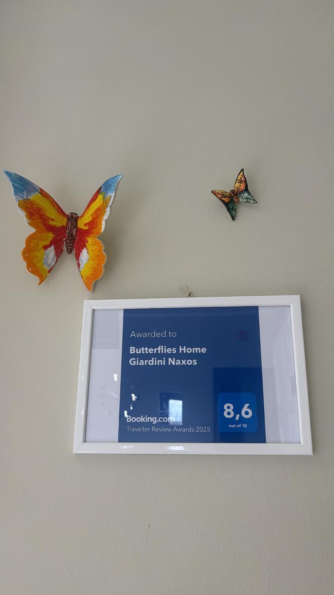 Appartamento Giardini Naxos Butterflies Home Schiso Екстериор снимка